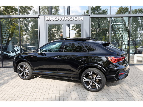 Audi Q3 Sportback 45 TFSI e S Edition PANO KEYLESS CAM