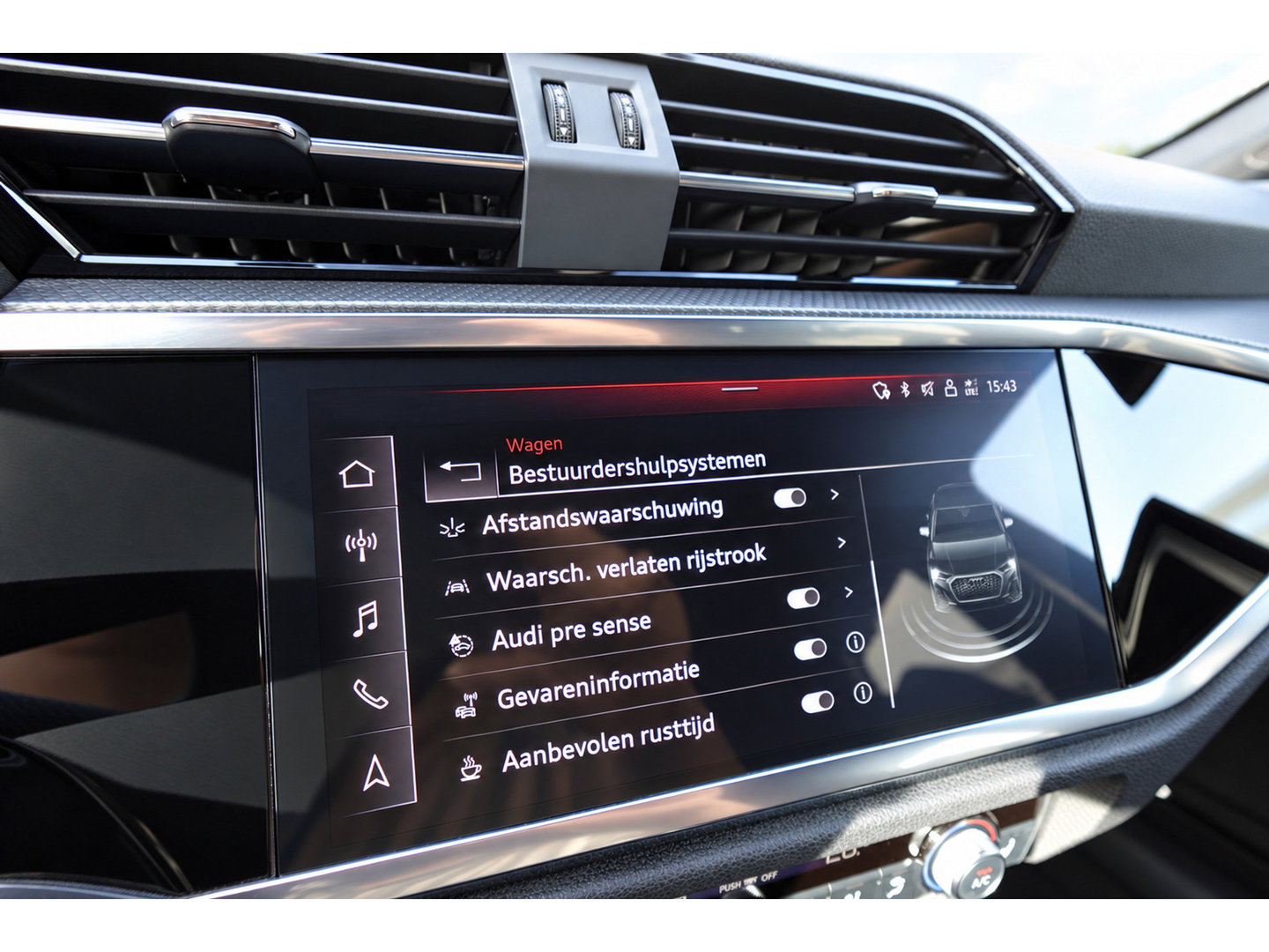 Audi Q3 Sportback 45 TFSI e S Edition PANO KEYLESS CAM