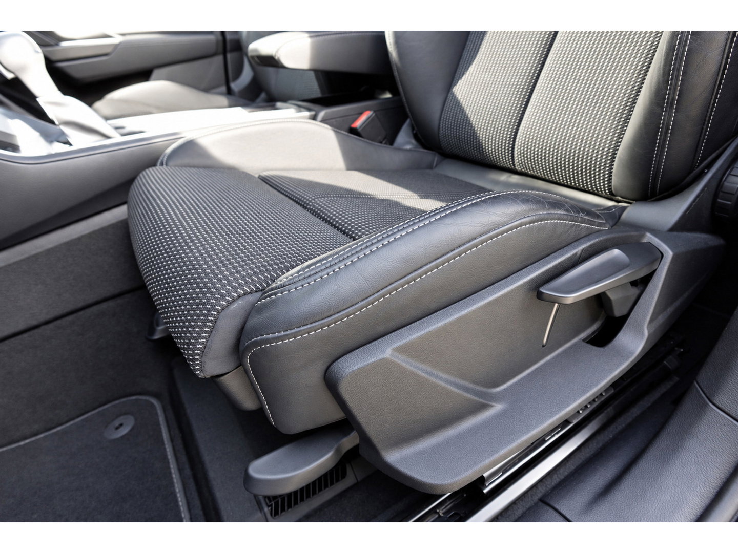 Audi Q3 Sportback 45 TFSI e S Edition PANO KEYLESS CAM