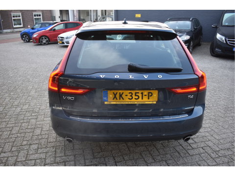 Volvo V90 2.0 T4 Momentum ,ORGINEEL NEDERLANDSE AUTO , BOEKJES,NAP EN ONDERHOUDSHISTORIE