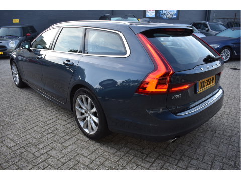 Volvo V90 2.0 T4 Momentum ,ORGINEEL NEDERLANDSE AUTO , BOEKJES,NAP EN ONDERHOUDSHISTORIE