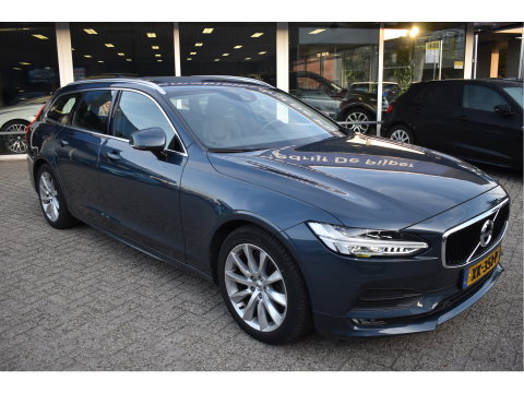 Volvo V90 2.0 T4 Momentum ,ORGINEEL NEDERLANDSE AUTO , BOEKJES,NAP EN ONDERHOUDSHISTORIE
