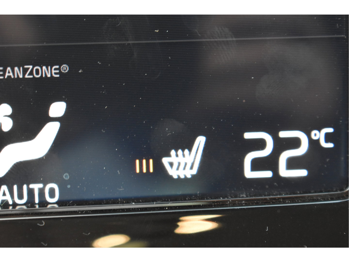 Volvo V90 2.0 T4 Momentum ,ORGINEEL NEDERLANDSE AUTO , BOEKJES,NAP EN ONDERHOUDSHISTORIE