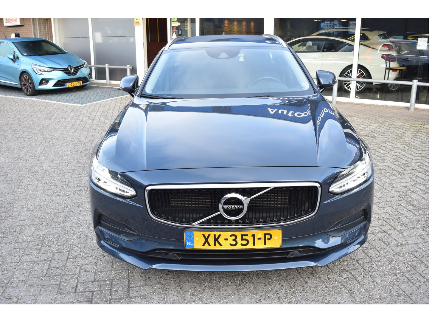 Volvo V90 2.0 T4 Momentum ,ORGINEEL NEDERLANDSE AUTO , BOEKJES,NAP EN ONDERHOUDSHISTORIE