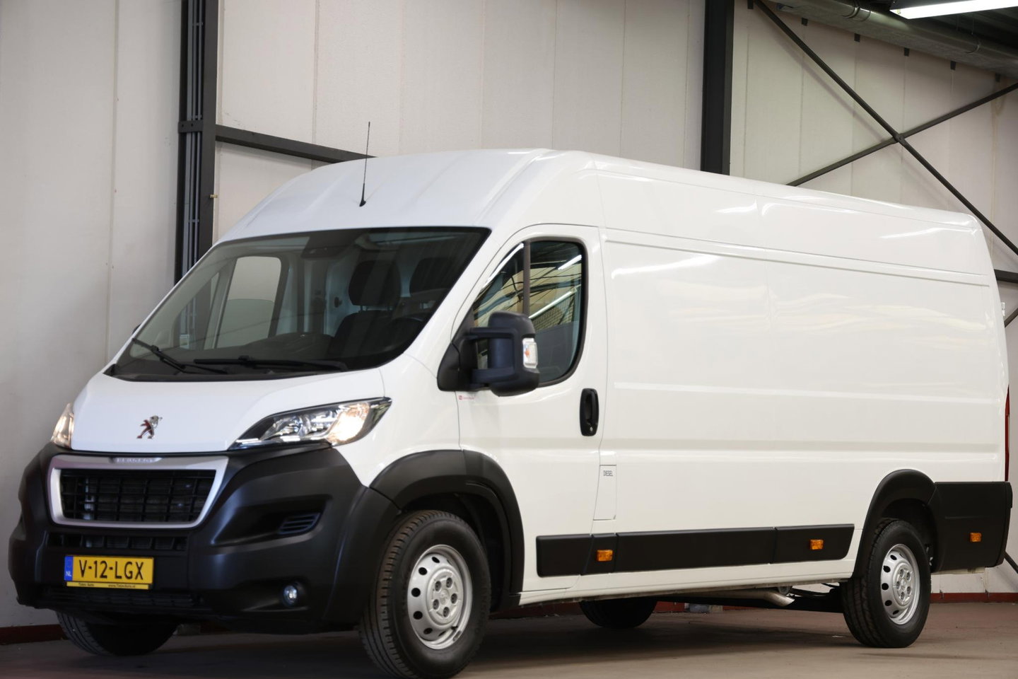 Peugeot Boxer 435 2.2 BlueHDi 140 L4H2 CAMERA