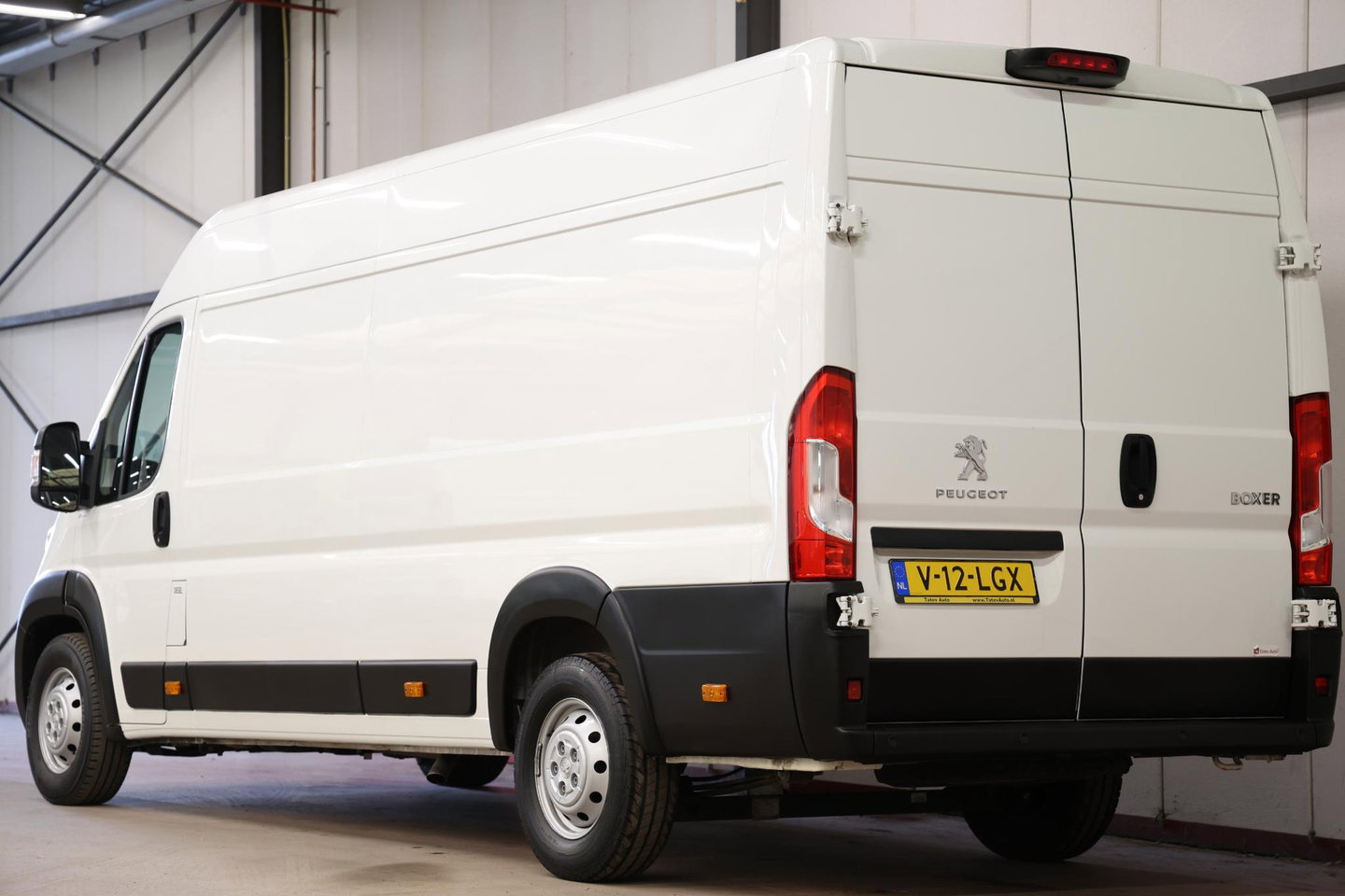 Peugeot Boxer 435 2.2 BlueHDi 140 L4H2 CAMERA