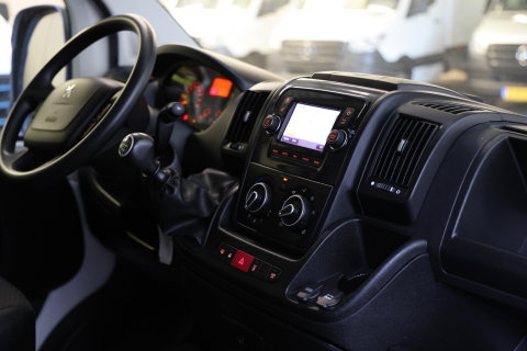 Peugeot Boxer 435 2.2 BlueHDi 140 L4H2 CAMERA