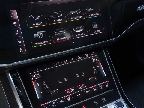 Audi A8 60 TFSie Lang 449PK S-line / B&O / TV's / Alcanatara / Softclose / Massage