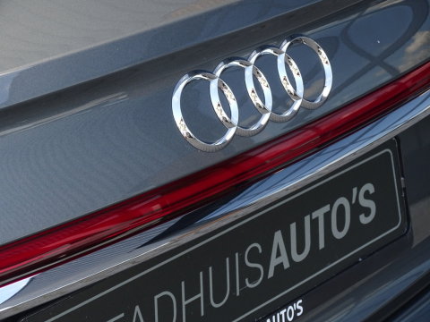 Audi A8 60 TFSie Lang 449PK S-line / B&O / TV's / Alcanatara / Softclose / Massage