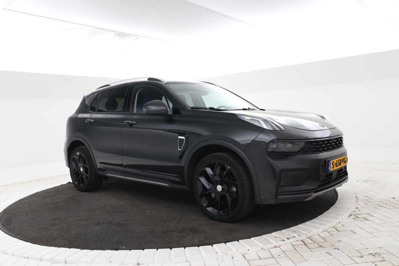 Lynk & Co 01