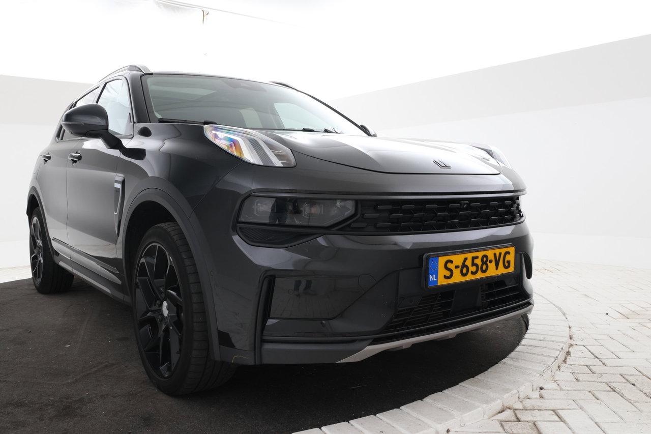 Lynk & Co 01