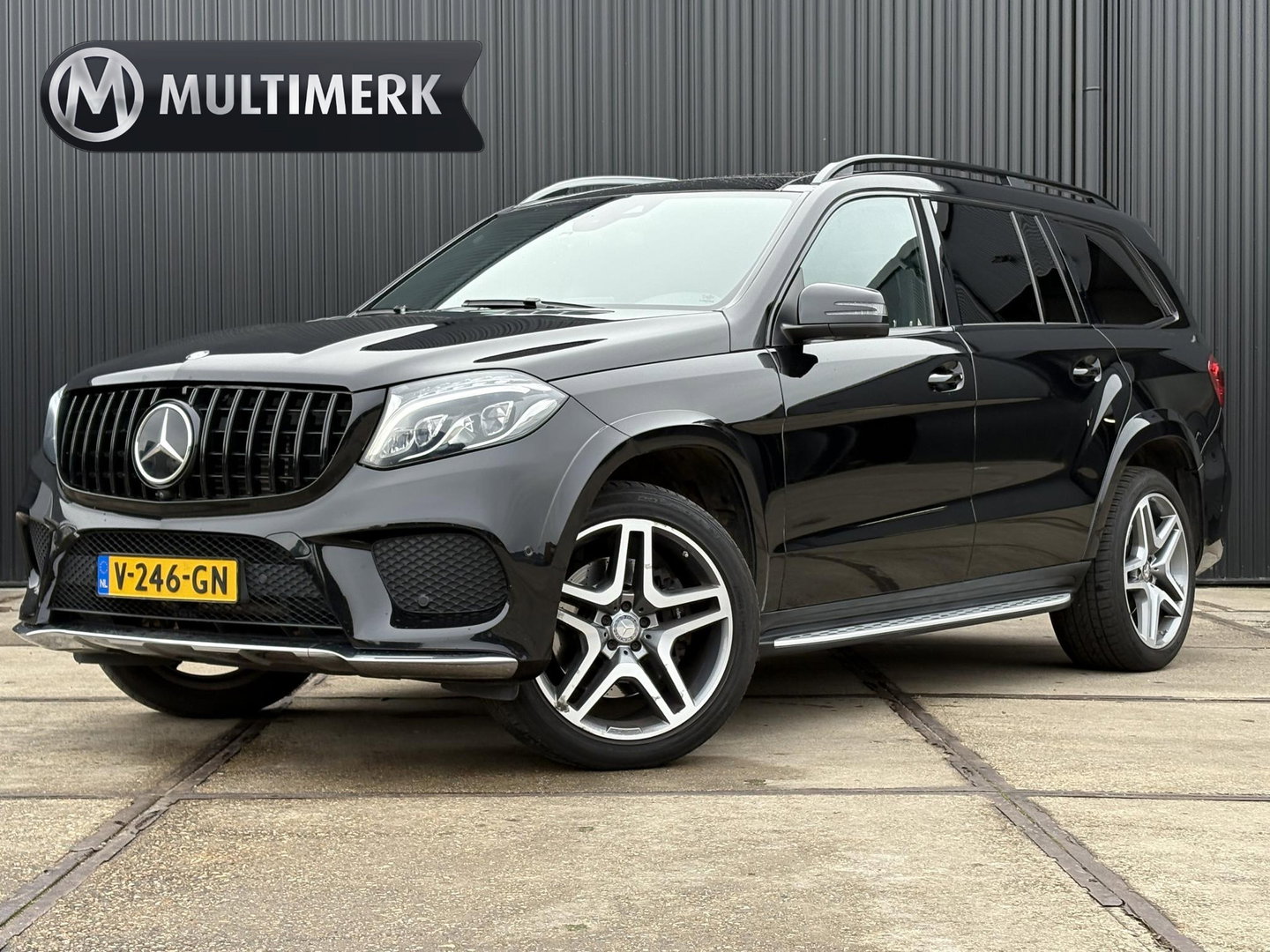 Mercedes-Benz GLS 350 d 4MATIC | AMG | AIRMATIC | 3500KG | 4x4 | GRIJS KENTEKEN |