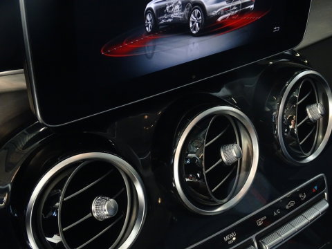 Mercedes-Benz GLC 43 AMG 368PK 4-Matic Edition 1 / pano / Burmester / LED