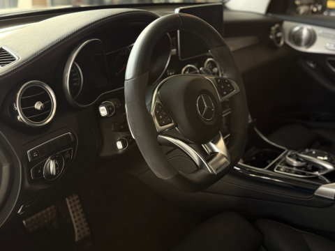 Mercedes-Benz GLC 43 AMG 368PK 4-Matic Edition 1 / pano / Burmester / LED