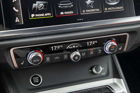 Audi Q3 45 TFSI e edition VIRTUAL COCKPIT / CRUISE CONTROLE / AIRCO / BRUIN LEER / PHEV