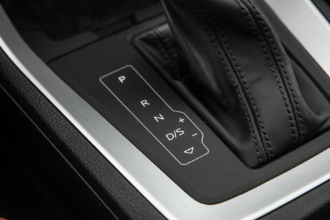 Audi Q3 45 TFSI e edition VIRTUAL COCKPIT / CRUISE CONTROLE / AIRCO / BRUIN LEER / PHEV