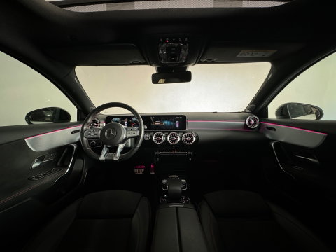 Mercedes-Benz A-Klasse 220 AMG Pano|Burmester|Cruise Control|Sfeer|Lane Assist