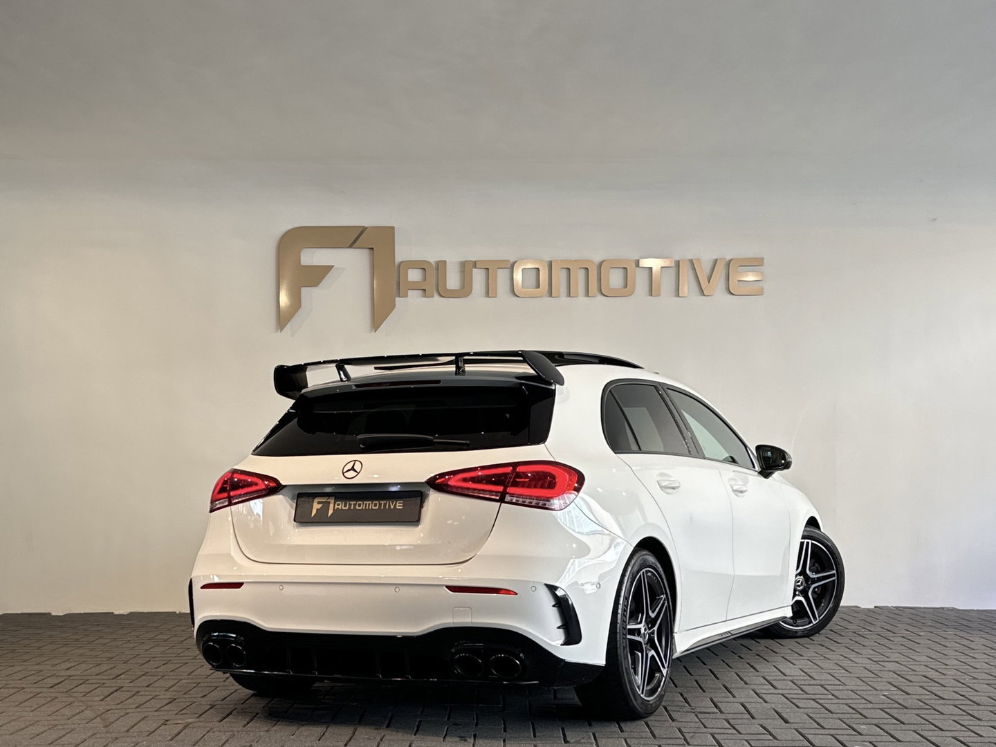 Mercedes-Benz A-Klasse 220 AMG Pano|Burmester|Cruise Control|Sfeer|Lane Assist