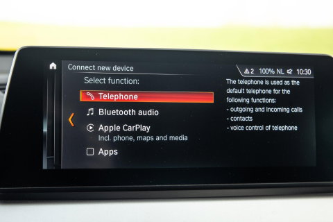 BMW X1 xDrive25e Executive BLACK LINE / CAMERA / CARPLAY / HEAD UP DISPLAY / LEDER / LED / CRUISE CONTROLE / STOELVERWARMING