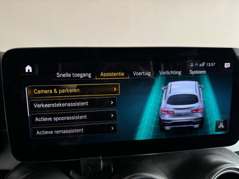 Mercedes-Benz GLC Coupé 300 4MATIC AMG Pano|ACC|Stoelverwarming|Camera