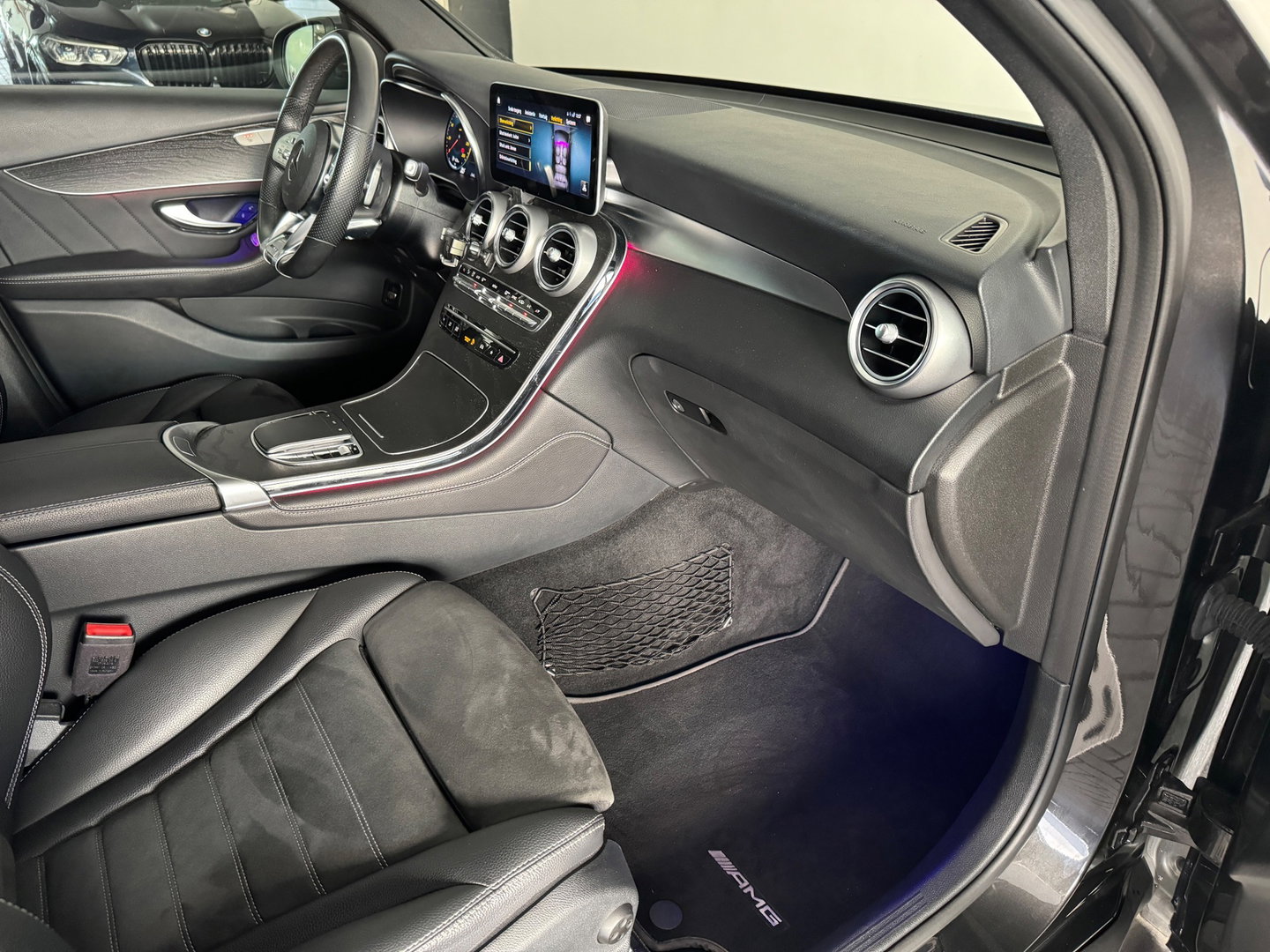 Mercedes-Benz GLC Coupé 300 4MATIC AMG Pano|ACC|Stoelverwarming|Camera