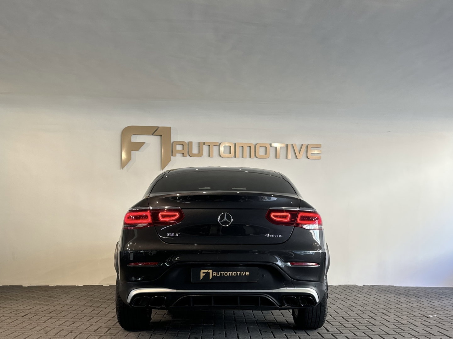 Mercedes-Benz GLC Coupé 300 4MATIC AMG Pano|ACC|Stoelverwarming|Camera