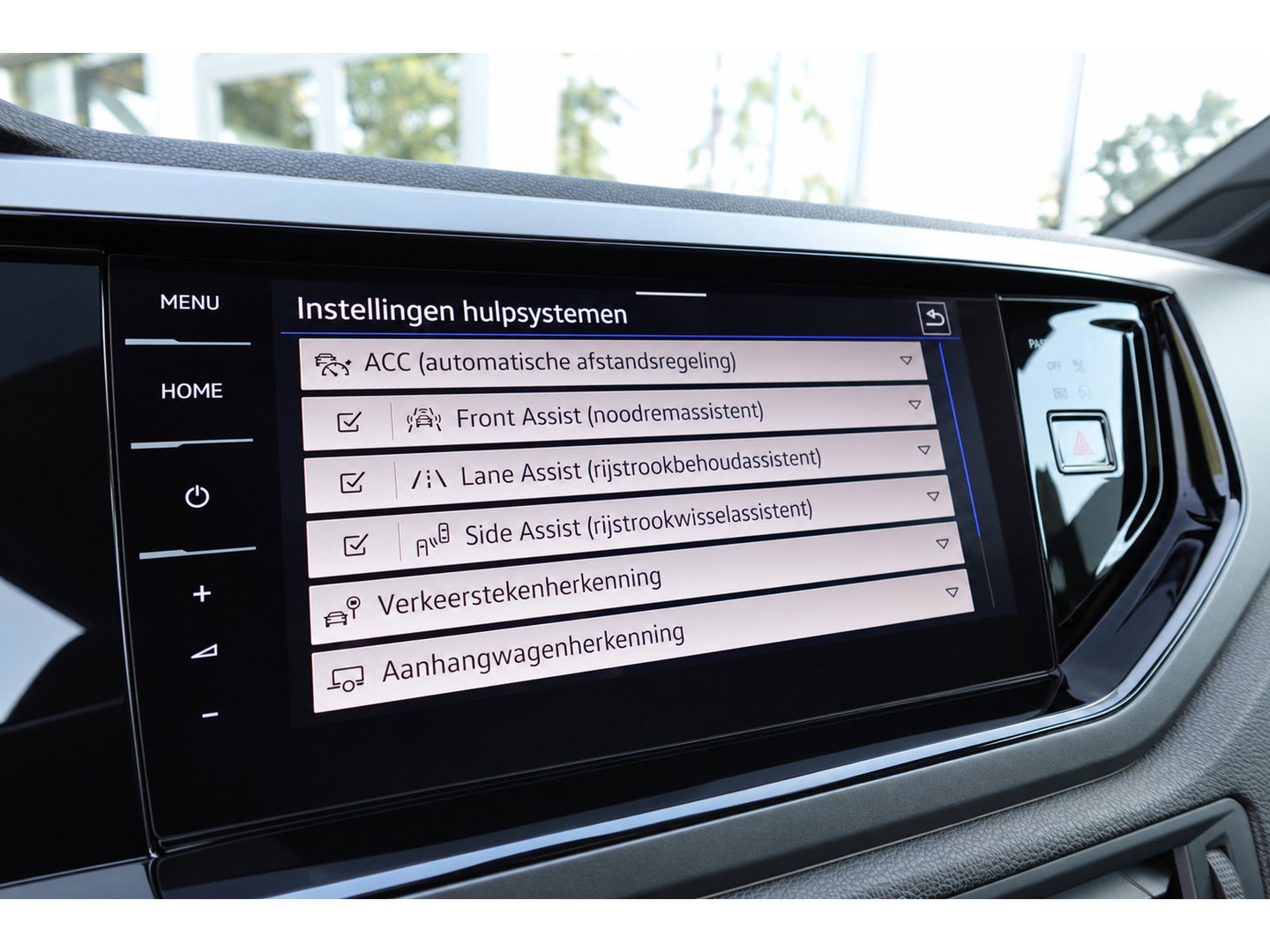 Volkswagen Taigo 1.5 TSI R-Line PANO KEYLESS CAM