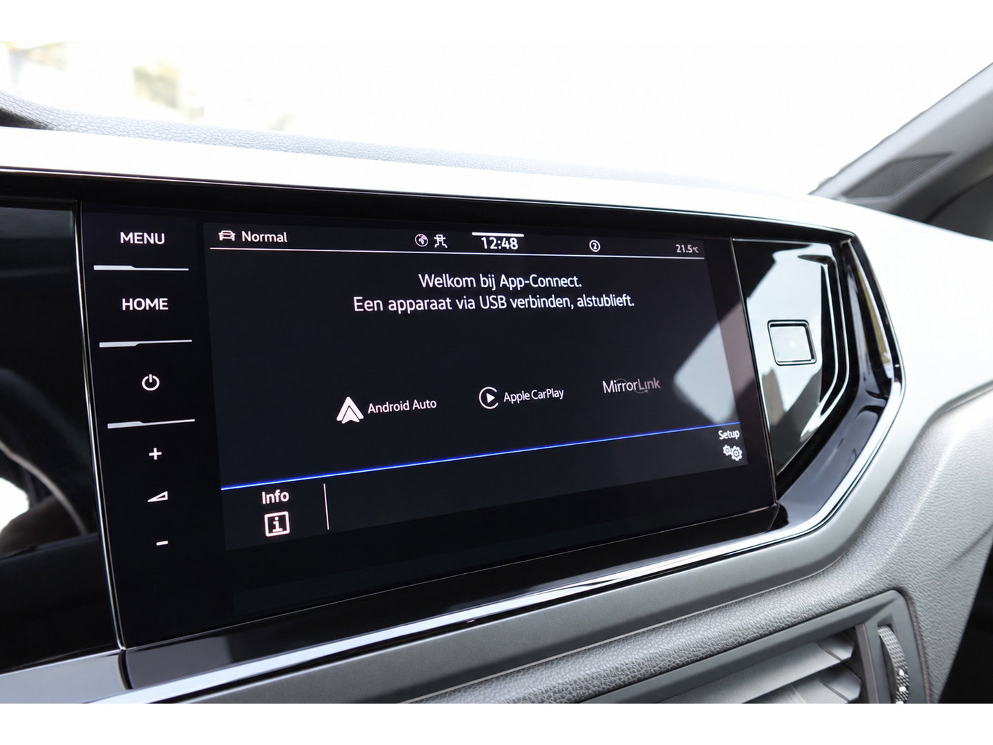 Volkswagen Taigo 1.5 TSI R-Line PANO KEYLESS CAM