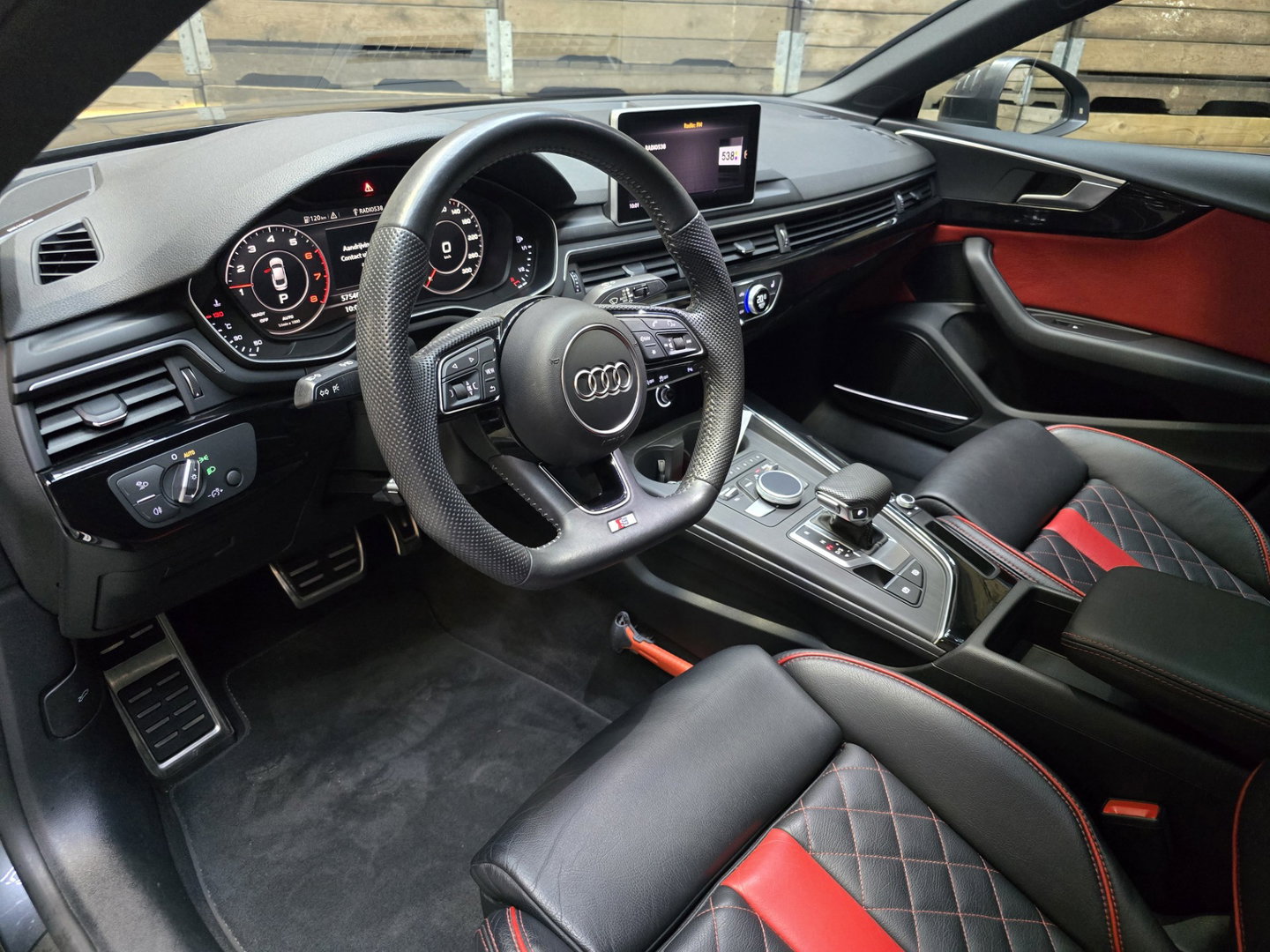Audi A5 Sportback 40 TFSI Sport S-line Edition Pano Leder Navi Clima LM 240 PK!