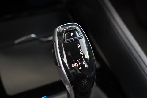 BMW X1 sDrive20i Executive Edition Cruise/Climate Head- UP NAP Trekhaak!