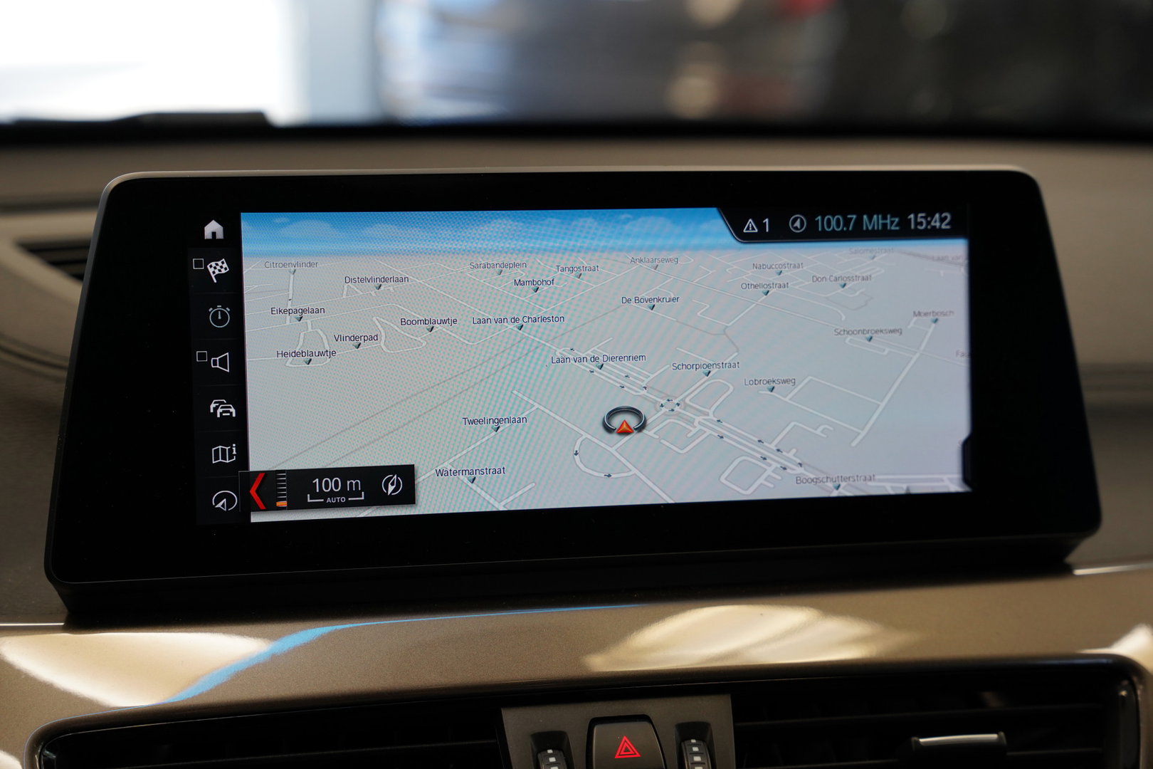 BMW X1 sDrive20i Executive Edition Cruise/Climate Head- UP NAP Trekhaak!