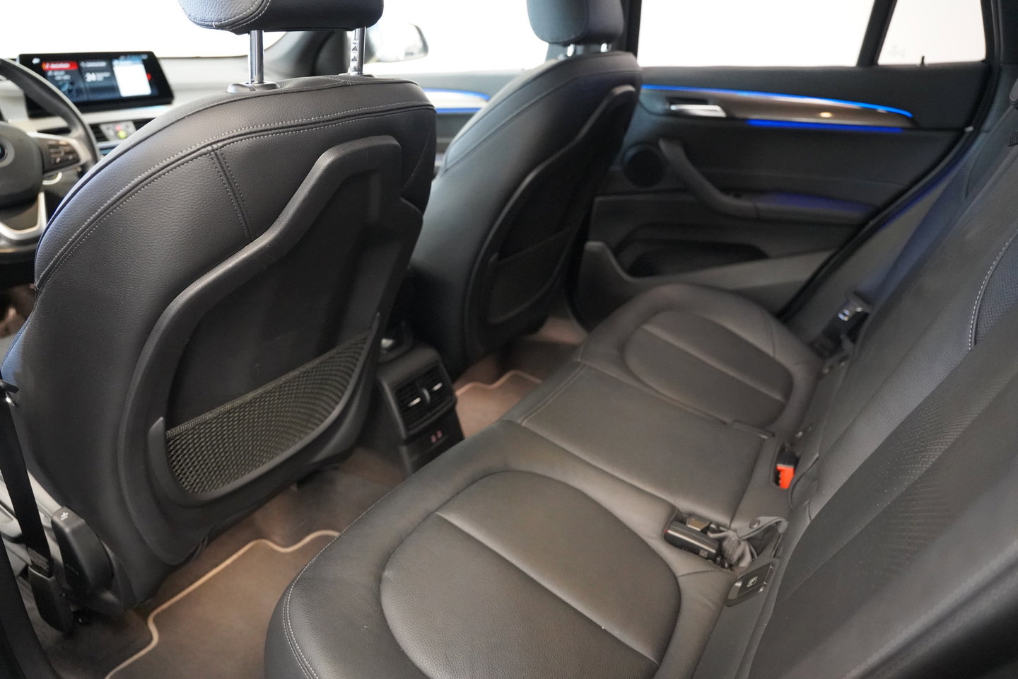 BMW X1 sDrive20i Executive Edition Cruise/Climate Head- UP NAP Trekhaak!