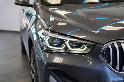 BMW X1 sDrive20i Executive Edition Cruise/Climate Head- UP NAP Trekhaak!
