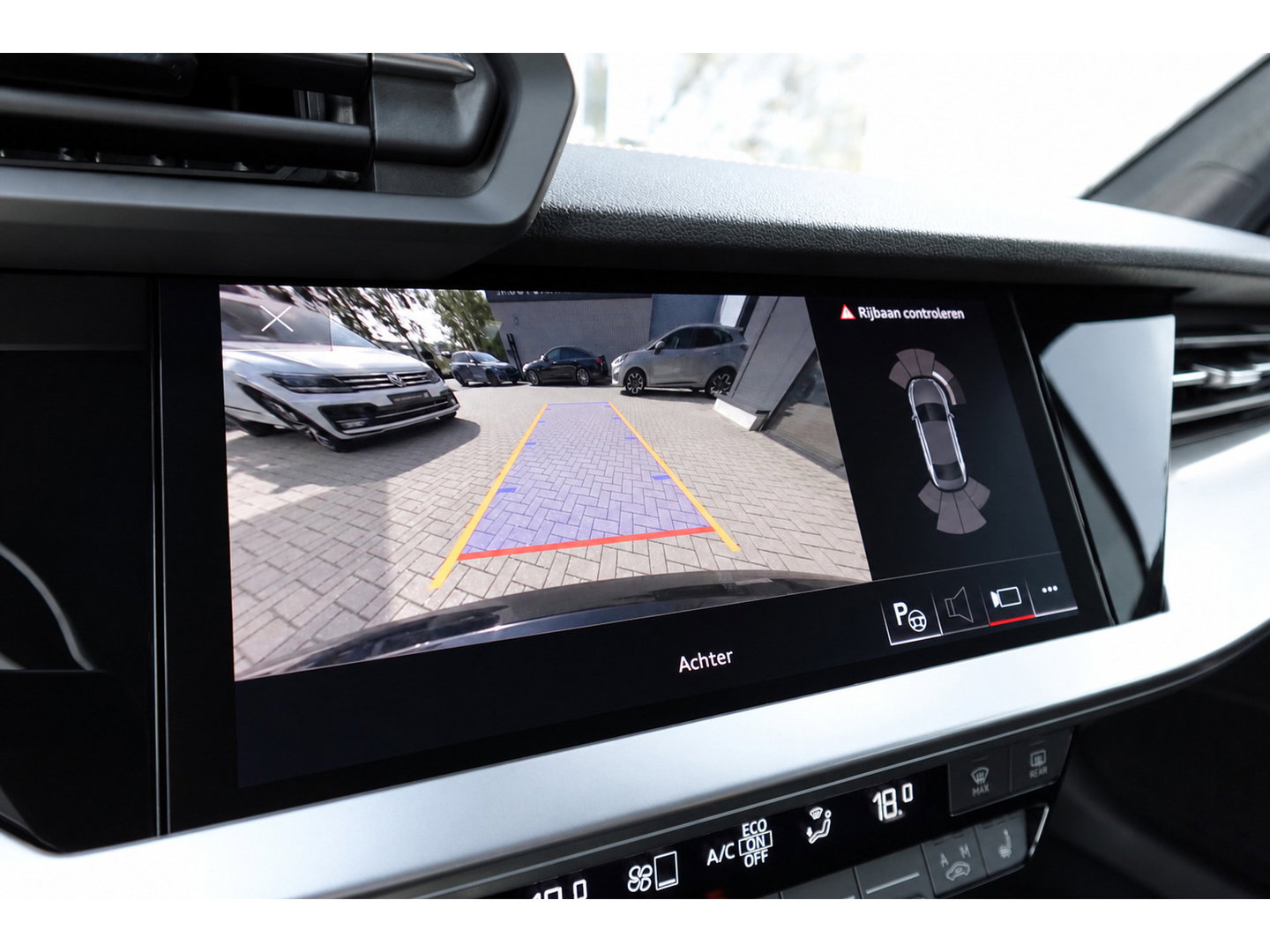 Audi A3 LIMOUSINE 35 TFSI Edition One PANO KEYLESS CAM VOL