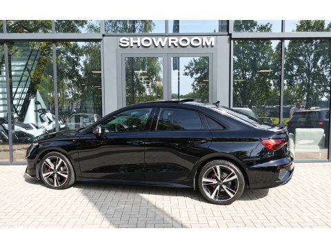 Audi A3 LIMOUSINE 35 TFSI Edition One PANO KEYLESS CAM VOL