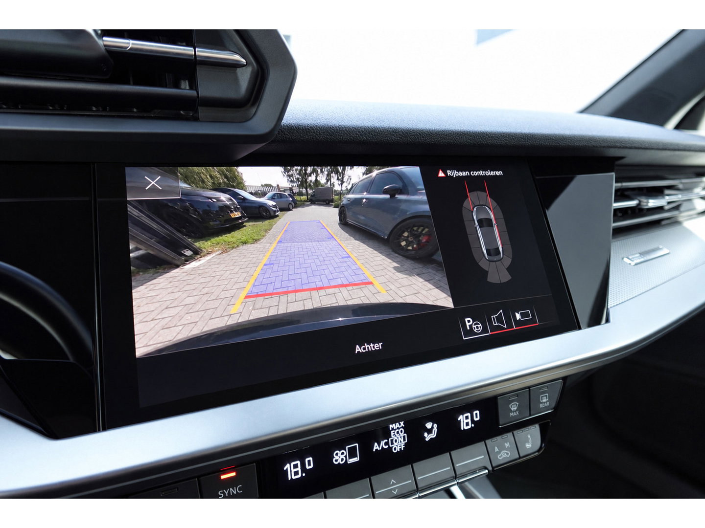 Audi A3 LIMOUSINE 35 TFSI Edition One PANO KEYLESS CAM VOL