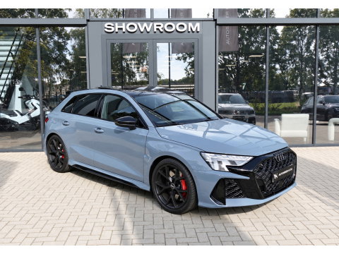 Audi RS3 Sportback Audi RS3 Sportback 2.5 TFSI quattro PANO MATRIX KEYLESS VOL