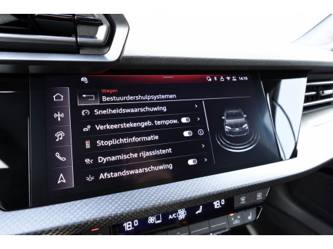 Audi RS3 Sportback Audi RS3 Sportback 2.5 TFSI quattro PANO MATRIX KEYLESS VOL