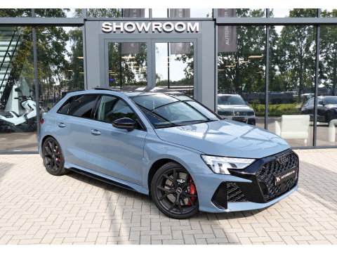 Audi RS3 Sportback Audi RS3 Sportback 2.5 TFSI quattro PANO MATRIX KEYLESS VOL