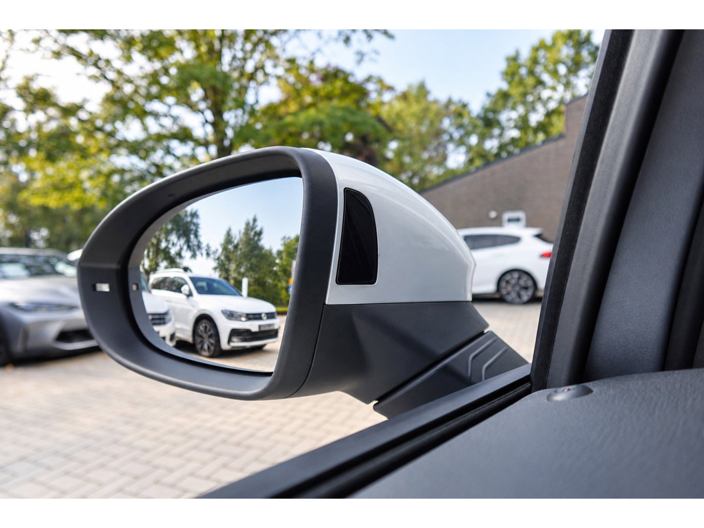Volkswagen Golf Volkswagen Golf 2.0 TSI GTI PANO BLINDSPOT ACC VOL