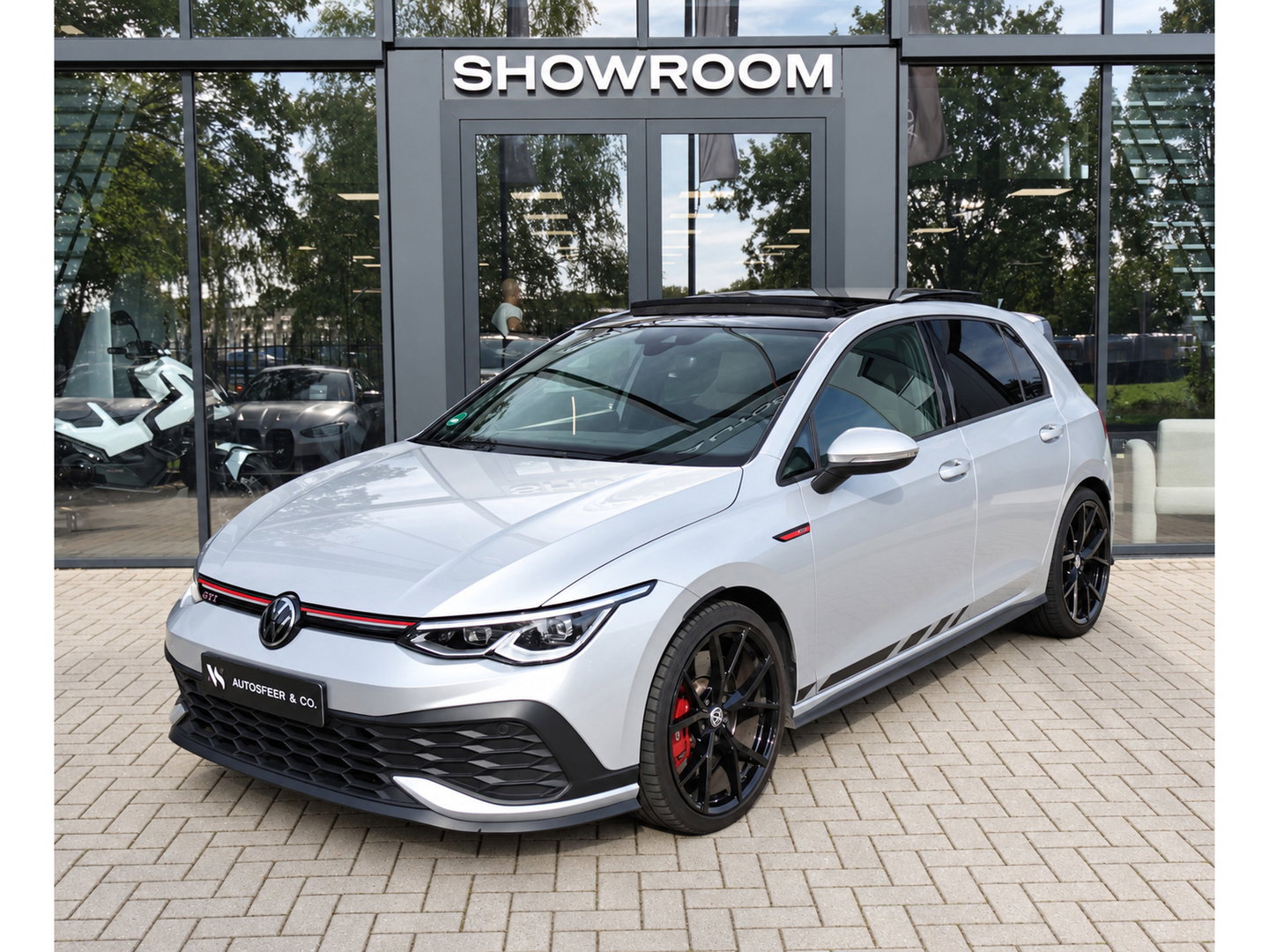 Volkswagen Golf Volkswagen Golf 2.0 TSI GTI PANO BLINDSPOT ACC VOL