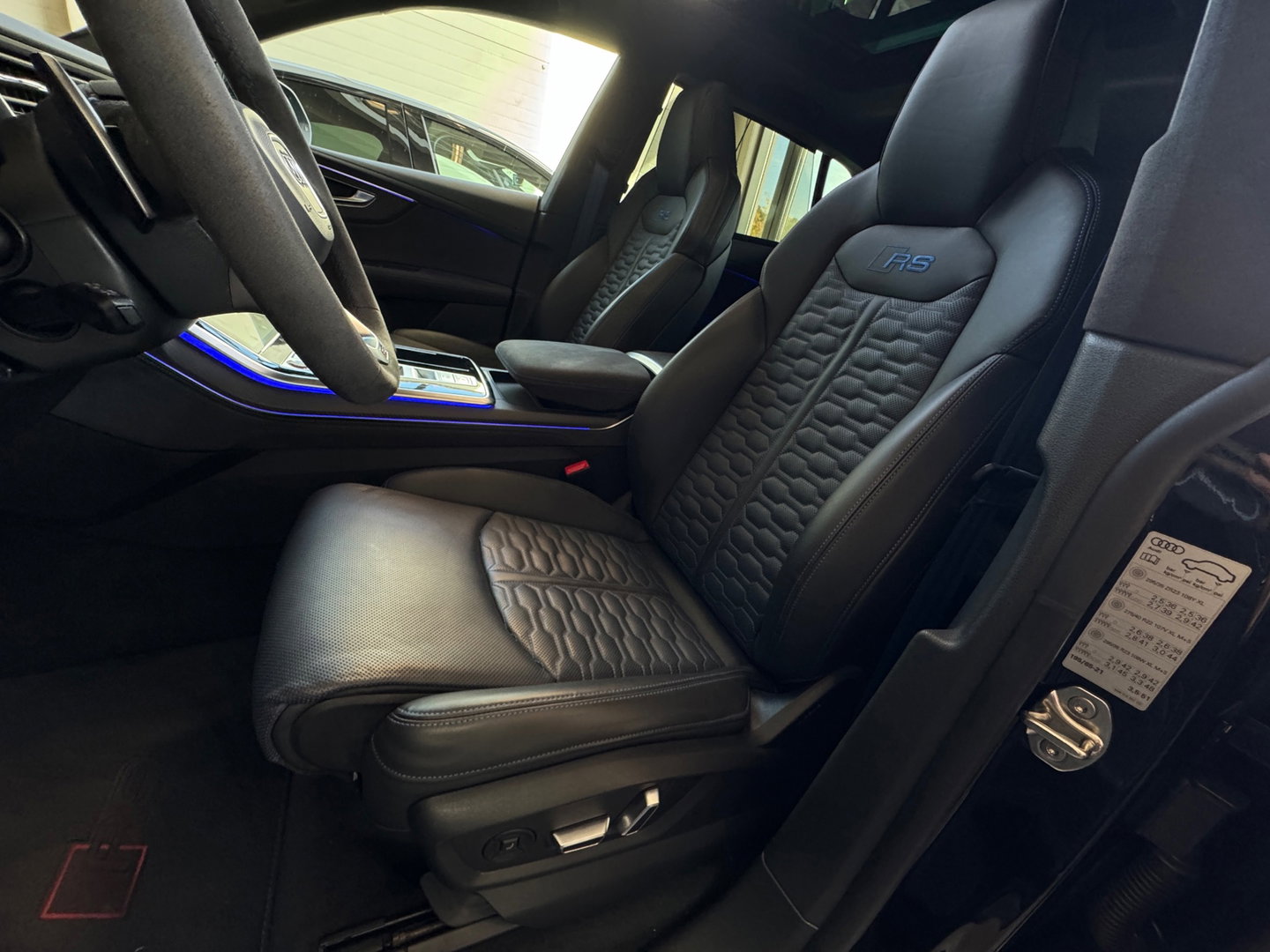 Audi RSQ8 4.0 TFSI quattro Performance Pano|Ceramic|Carbon|Trekhaak