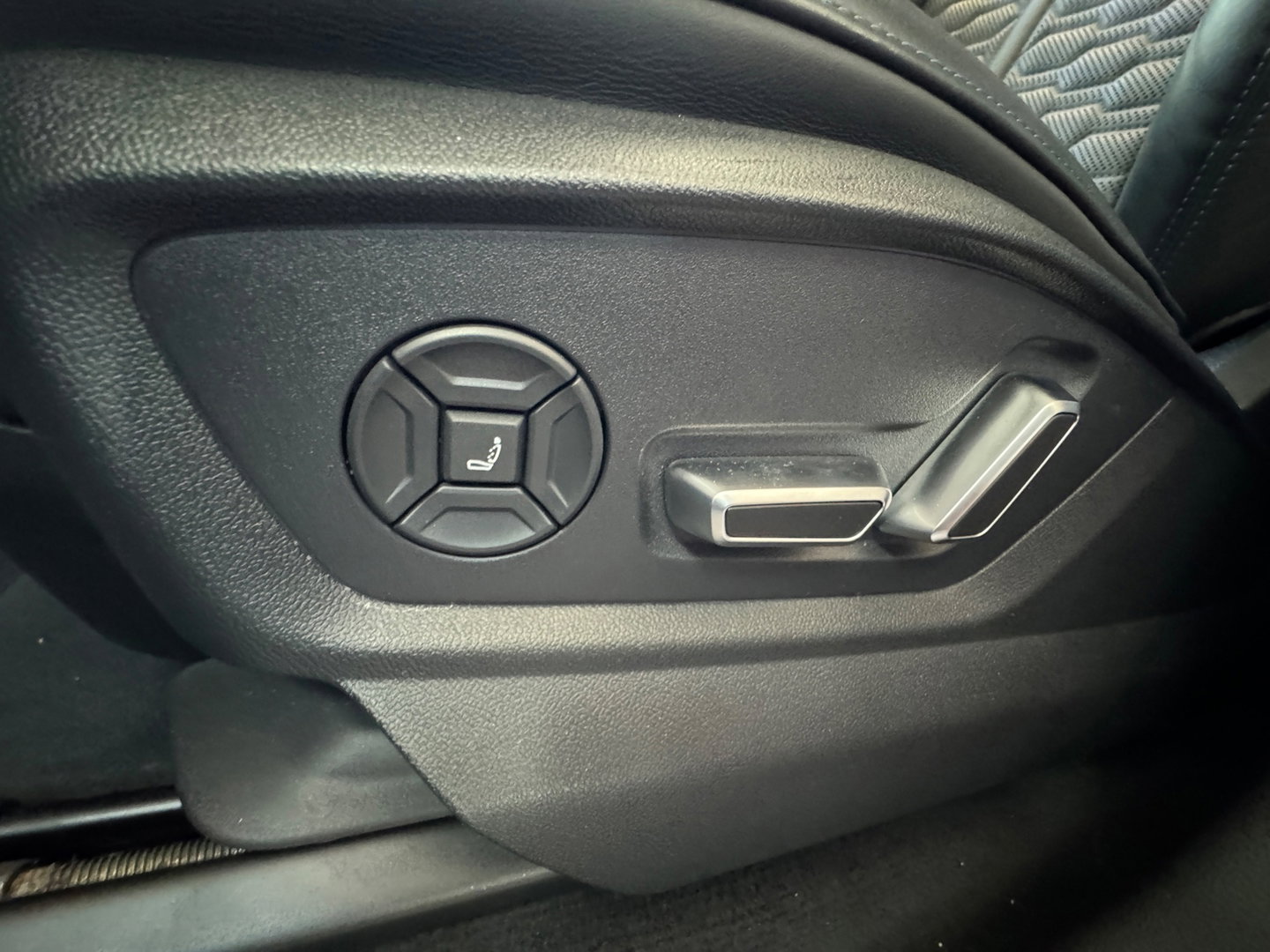 Audi RSQ8 4.0 TFSI quattro Performance Pano|Ceramic|Carbon|Trekhaak
