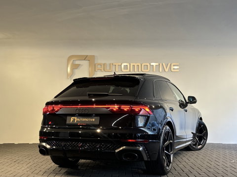 Audi RSQ8 4.0 TFSI quattro Performance Pano|Ceramic|Carbon|Trekhaak