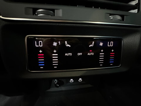 Audi RSQ8 4.0 TFSI quattro Performance Pano|Ceramic|Carbon|Trekhaak