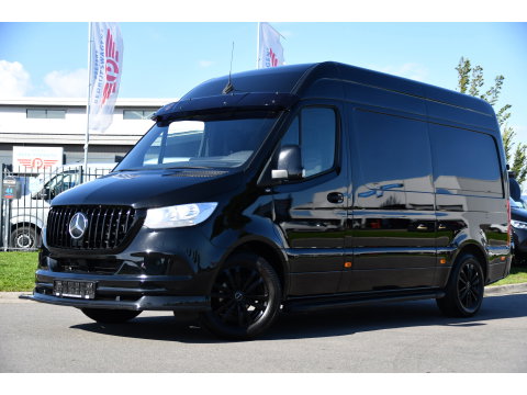 Mercedes-Benz Sprinter 314 2.2 CDI L2H2 RWD Black Edition Camera, Cruise, Carplay, Bearlock, Multimedia, Stoelverwarming, Betimmering, Uniek!