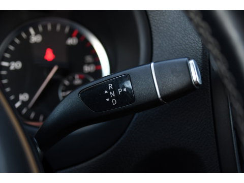 Mercedes-Benz Vito 114 CDI Lang DC AMG Edition Camera, Cruise, LED, 2 x Schuifdeur, Automaat, Trekhaak, NAVI, Uniek!