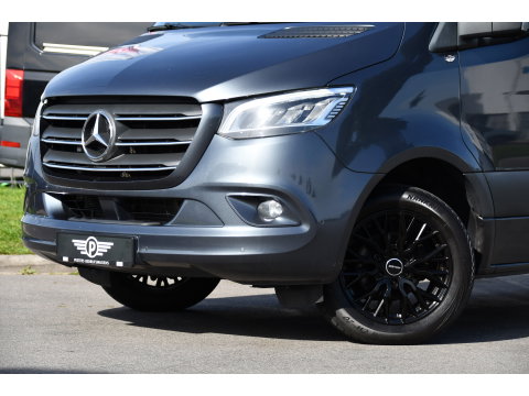 Mercedes-Benz Sprinter 319 V6 3.0 CDI L2H2 PB Edition Camera, Carplay, LED, Leder, 10,5'' Mbux, Stoelverwarming, Elektrische Deur, Automaat, Geveerde Stoel, Uniek!