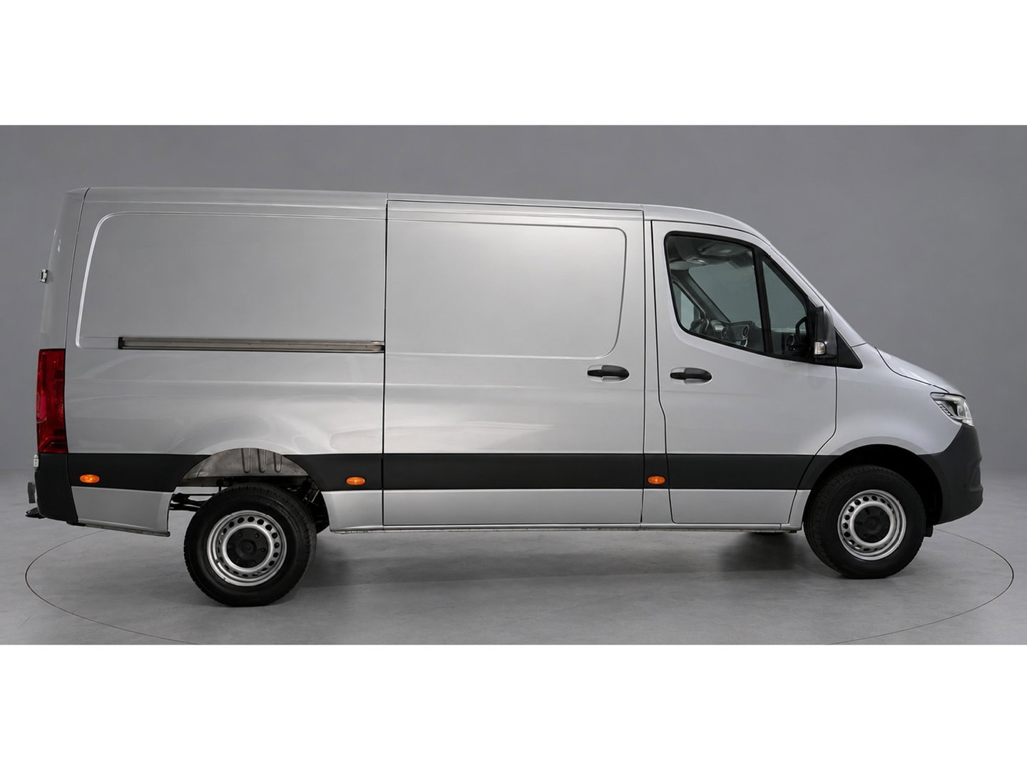 Mercedes-Benz Sprinter 316 2.2 CDI L2H1 PB Edition 360 Camera, Cruise, LED, 3500kg Trekhaak, 10,5'' Mbux, Voorruit Verwarming, Multimedia, 164pk, Uniek!