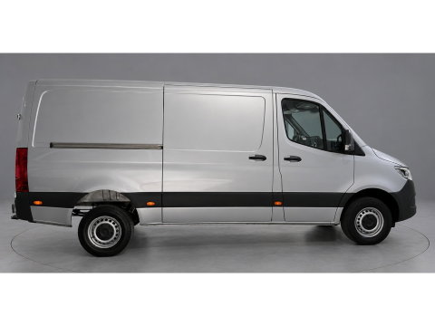Mercedes-Benz Sprinter 316 2.2 CDI L2H1 PB Edition 360 Camera, Cruise, LED, 3500kg Trekhaak, 10,5'' Mbux, Voorruit Verwarming, Multimedia, 164pk, Uniek!